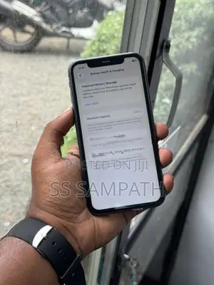 Apple iPhone 11 128GB (Used)
