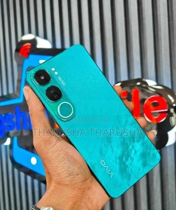 Vivo Y300 5G 8GB (Used)