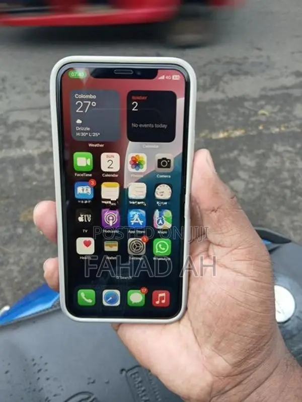 Apple iPhone XS 256GB (Used)