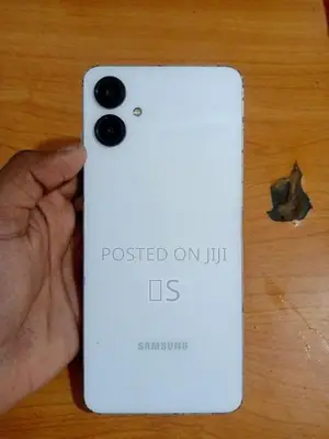 Samsung Galaxy A06 (Used)