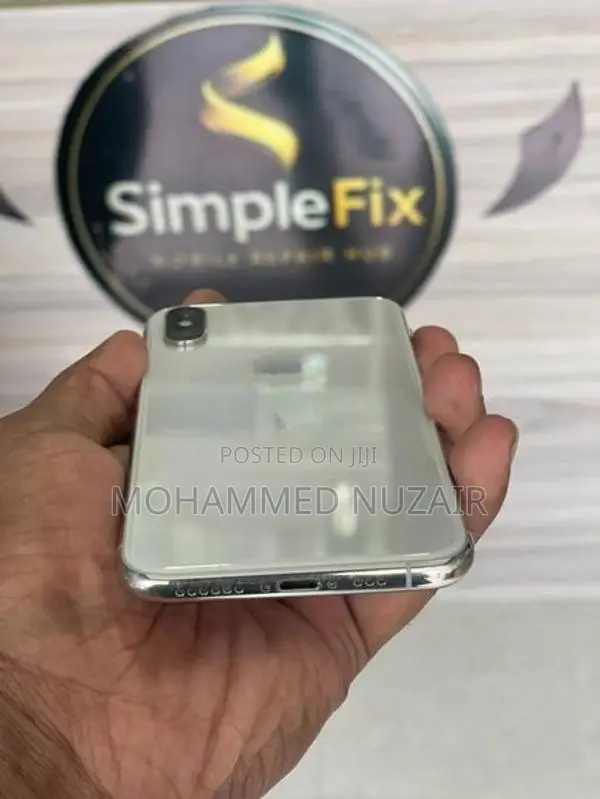 Apple iPhone XS (Used)
