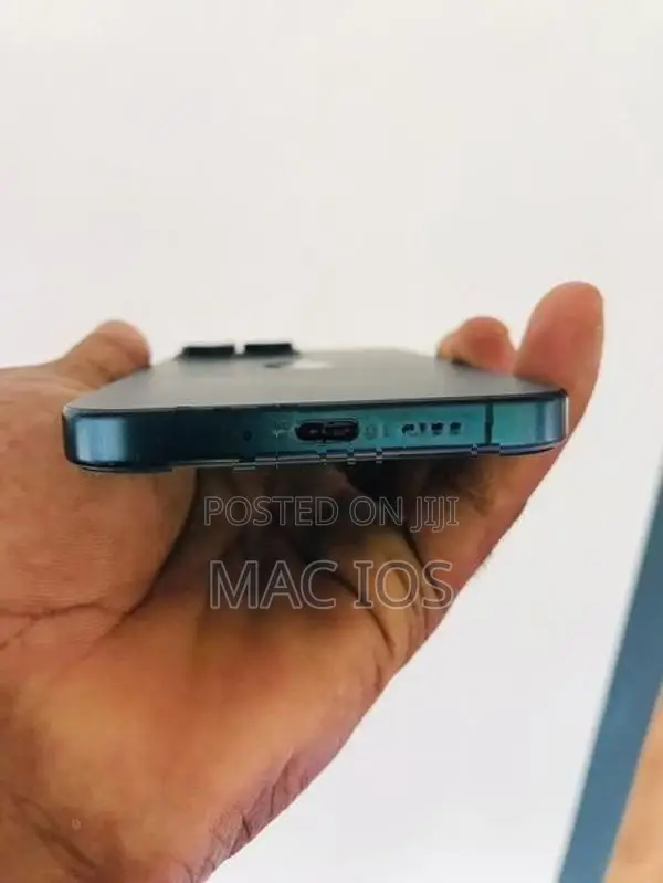 Apple iPhone 15 Pro Max 512GB (Used)