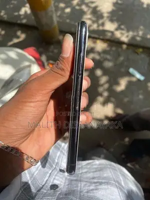 Apple iPhone X (Used)