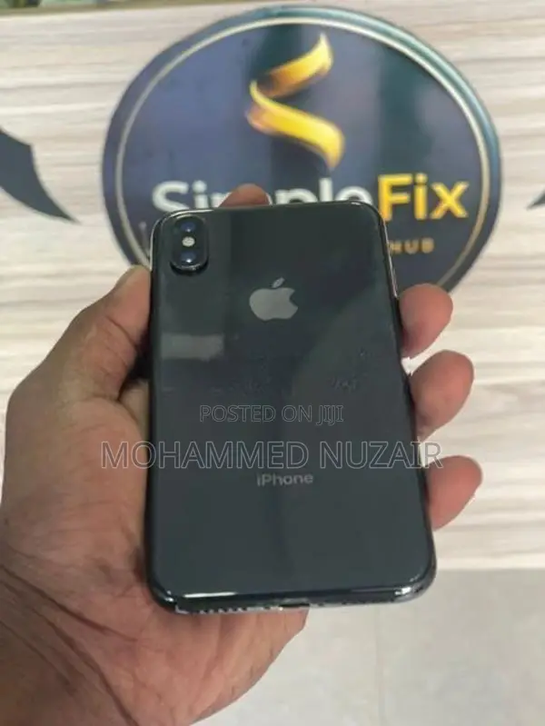 Apple iPhone X (Used)