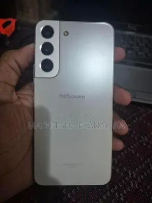 Samsung Galaxy S22 8GB 256GB (Used)