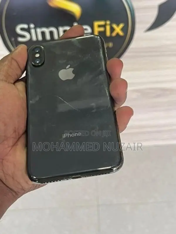 Apple iPhone X (Used)