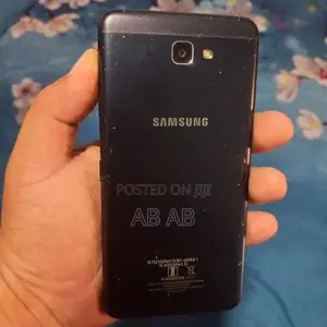 Samsung Galaxy J7 (Used)