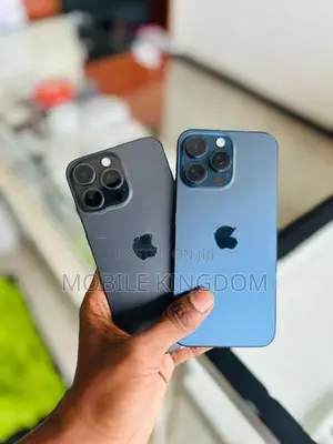Apple iPhone 15 Pro 128GB (Used)