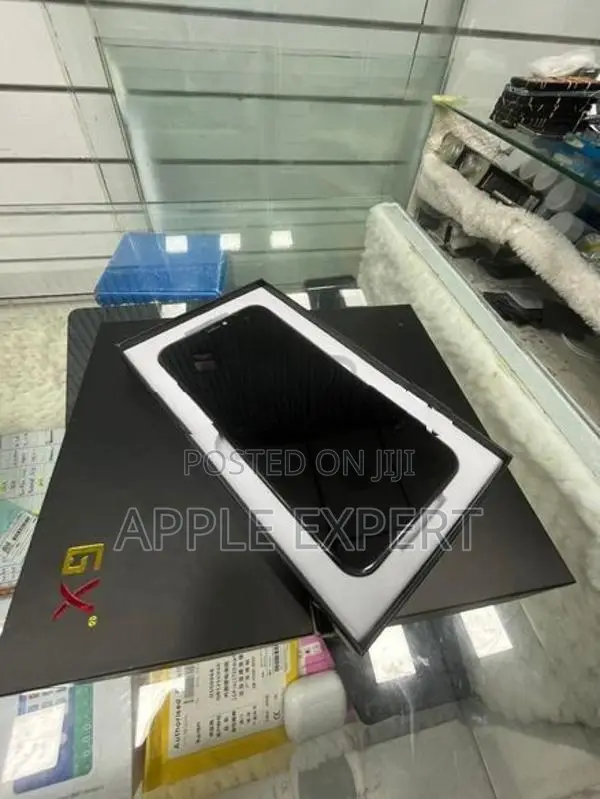 I Phone XR GX Display