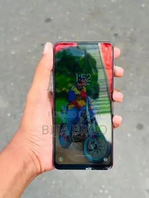 Samsung Galaxy S10 (Used)