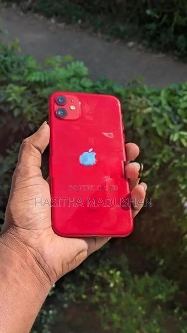 Apple iPhone 11 128GB (Used)