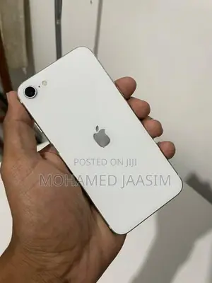 Apple iPhone SE 2 (Used)