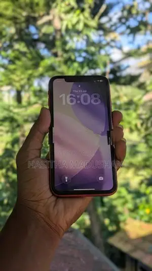 Apple iPhone 11 128GB (Used)