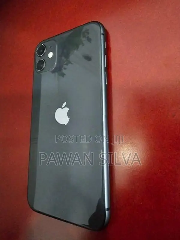 Apple iPhone 11 (Used)