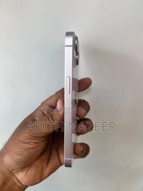 Apple iPhone 14 (Used)
