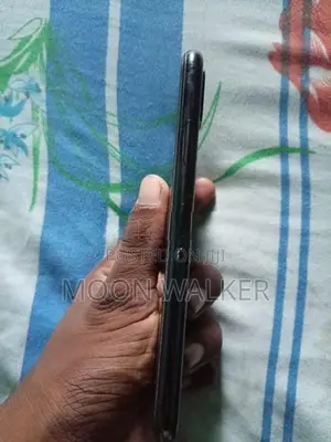 Apple iPhone XS black (Used)