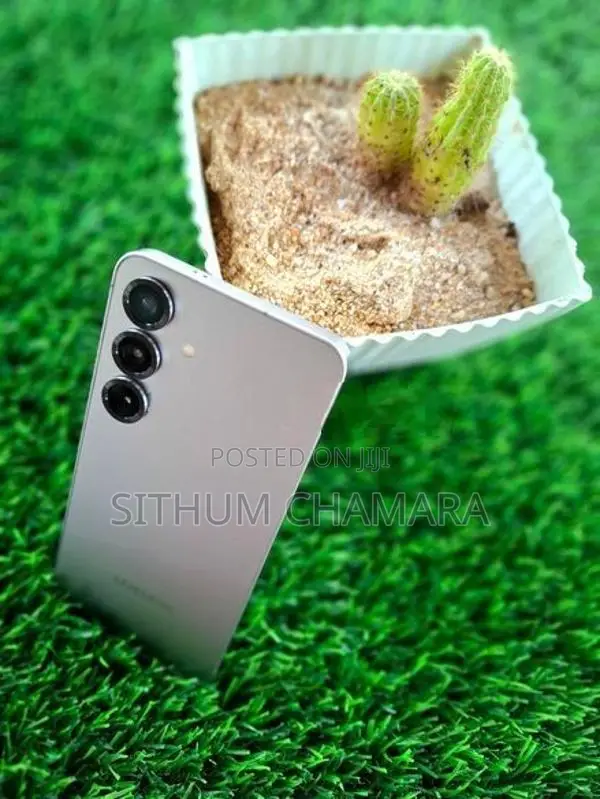 Samsung Galaxy S25 2025 (Used)