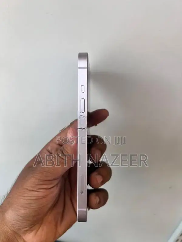 Apple iPhone 14 (Used)