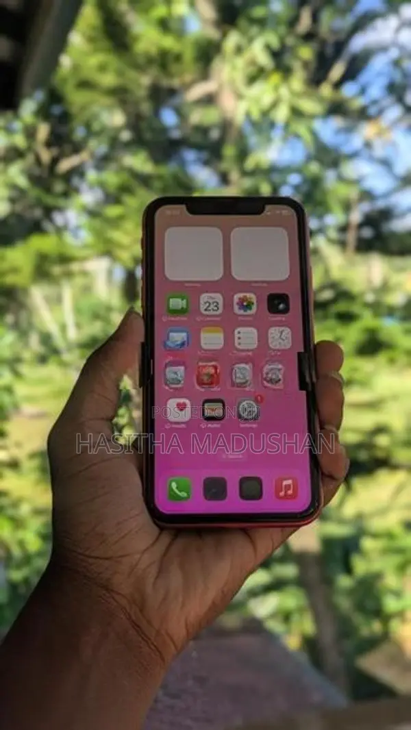 Apple iPhone 11 128GB (Used)