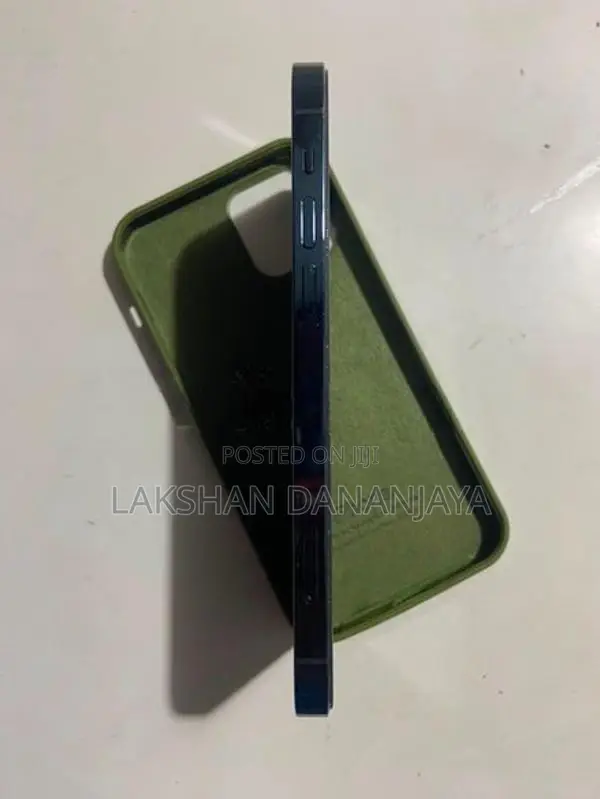 Apple iPhone 12 Pro 128 (Used)