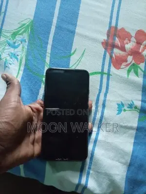 Apple iPhone XS black (Used)