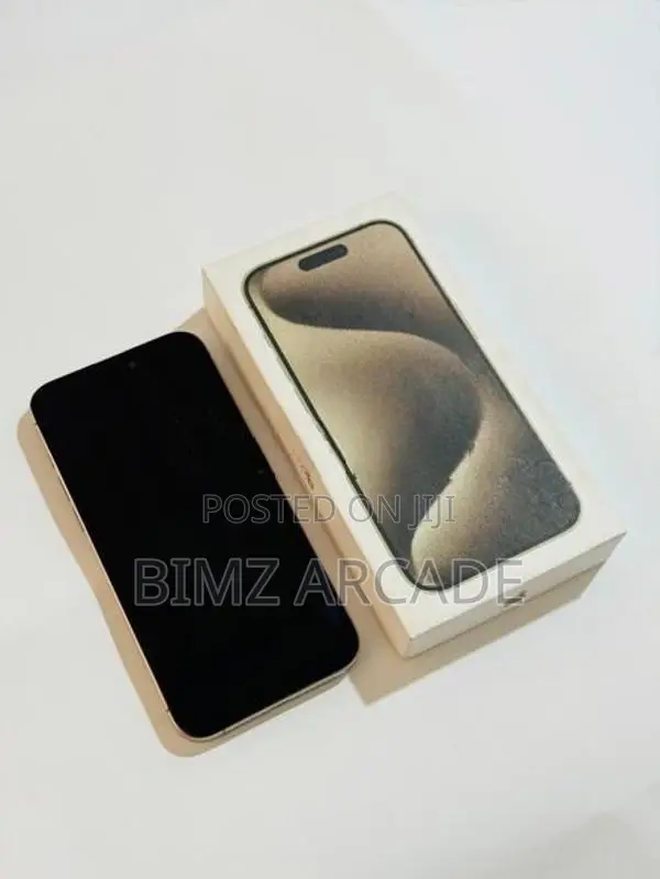 Apple iPhone 15 Pro Max 256GB (Used)