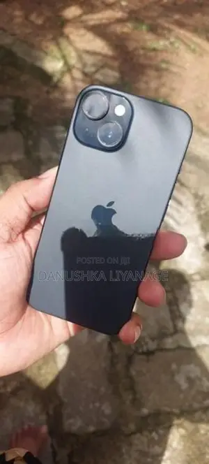 Apple iPhone 15 (Used)