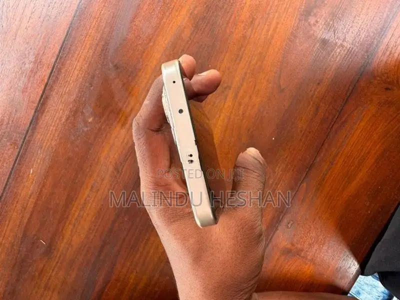 Honor 400 5G (Used)