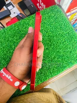 Apple iPhone 13 (Used)
