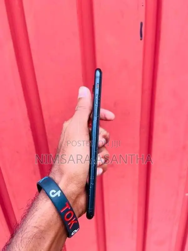 Apple iPhone 7 Plus (Used)