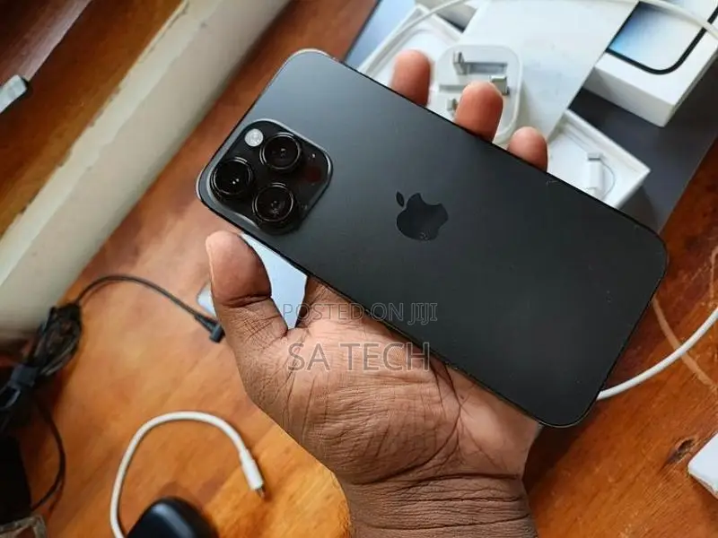Apple iPhone 14 Pro Max (Used)