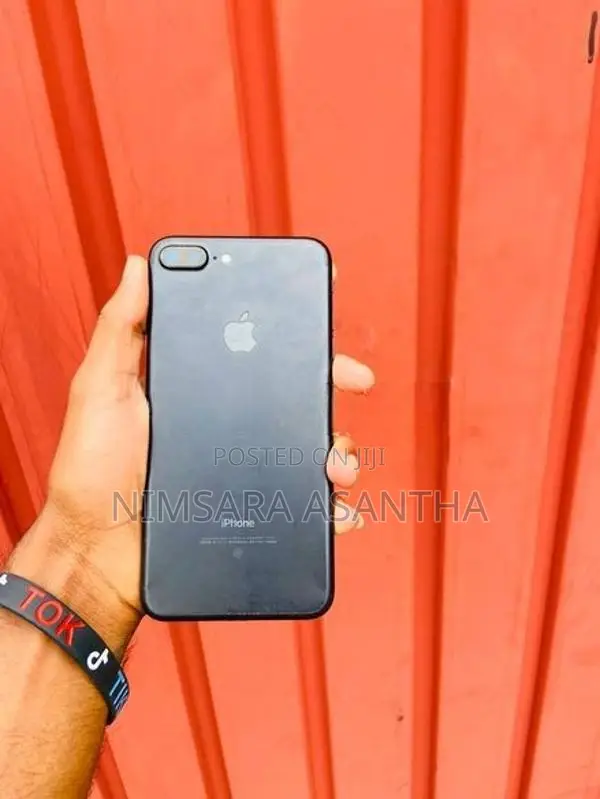 Apple iPhone 7 Plus (Used)