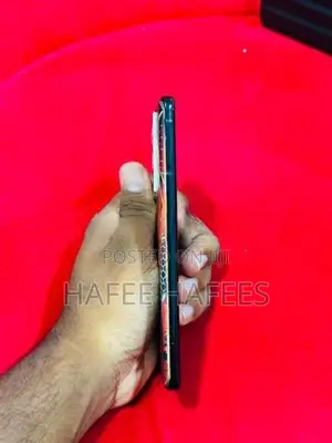 Samsung Galaxy S21 Ultra (Used)
