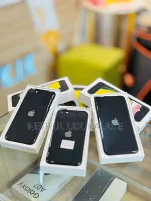 Apple iPhone SE 2 64GB | SAME IMEI BOX (Used)