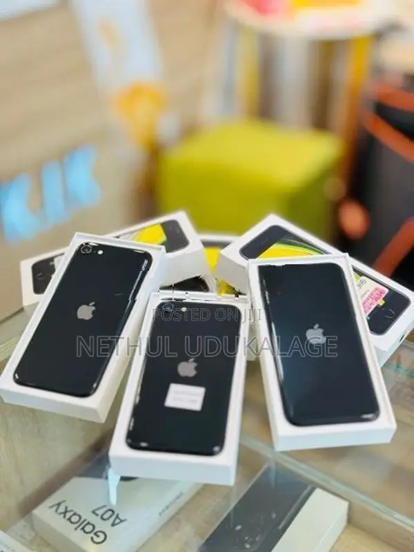 Apple iPhone SE 2 64GB | SAME IMEI BOX (Used)