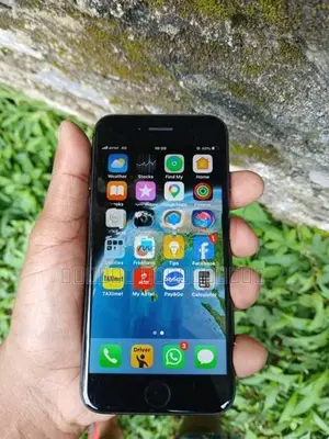 Apple iPhone 8 64GB (Used)