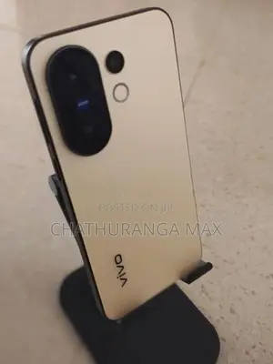 Vivo X200fe (Used)