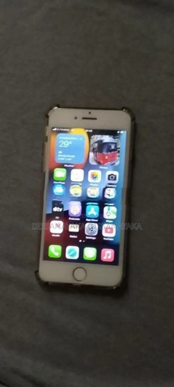 Apple iPhone 7 (Used)