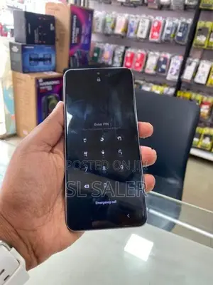 Samsung Galaxy S20 8GB 128GB (Used)