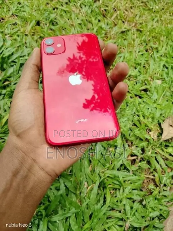 Apple iPhone 11 128GB (Used)