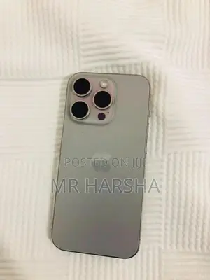 Apple iPhone 15 Pro (Used)