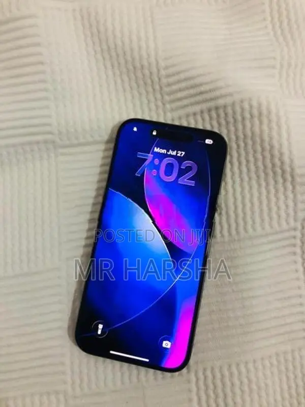 Apple iPhone 15 Pro (Used)