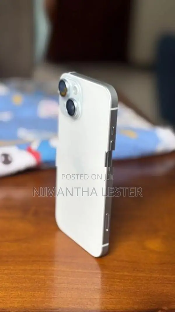 Apple iPhone 15 (Used)