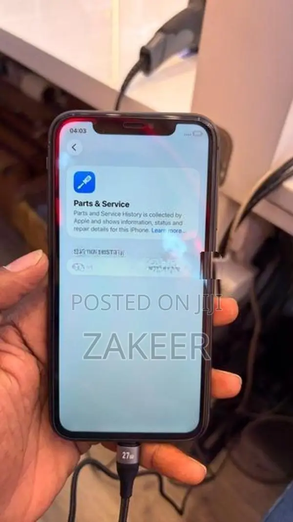 Apple iPhone 11 (Used)