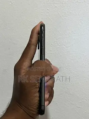 Apple iPhone XS 256GB (Used)