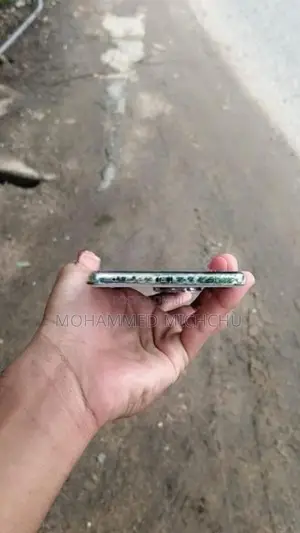 VIVO V50E (Used)