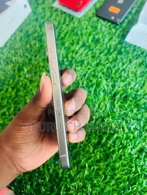 Apple iPhone 15 Pro 128gb (Used)