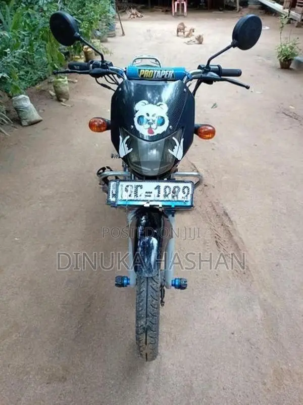 Bajaj CT100 2006
