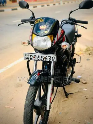 Hero HF Deluxe 2021