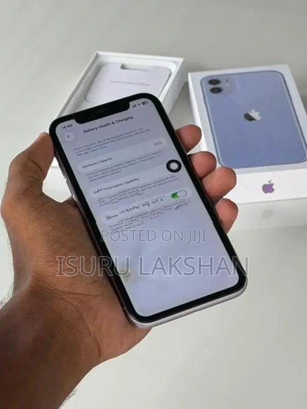 Apple iPhone 11 256GB (Used)